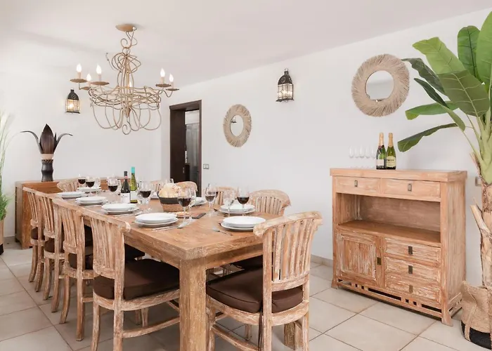 Vilă Karat Atlantida Playa de las Americas (Tenerife)