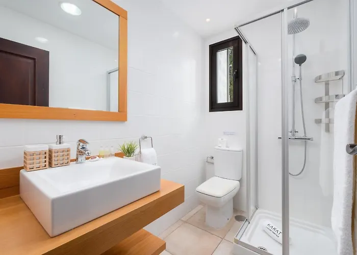 Karat Atlantida Vilă