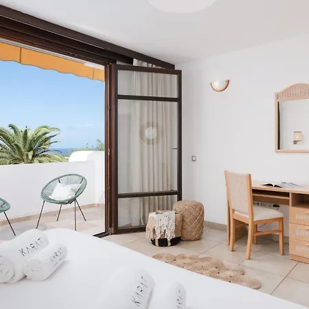 Vila Karat Atlantida *