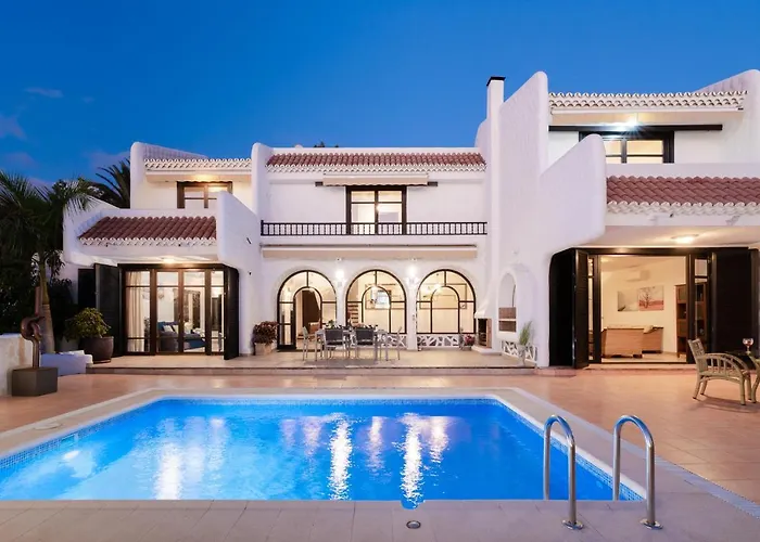 Karat Atlantida Βίλα